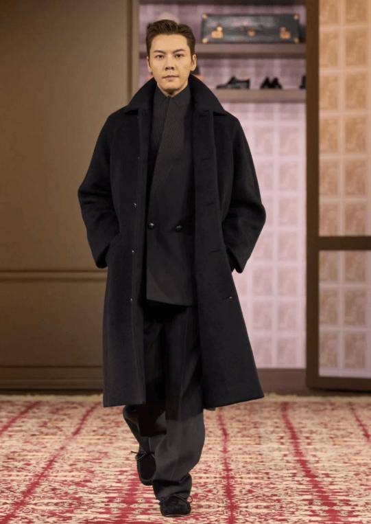 米兰这一天：柳智敏的初恋脸钟汉良的帅气在贾玲的气场面前毫无亮点